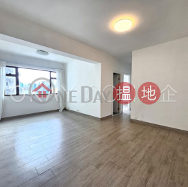 Charming 2 bedroom on high floor with parking | For Sale