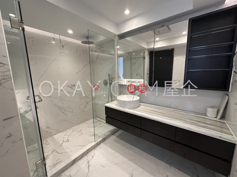 Property Search Hong Kong | OneDay | Residential Sales Listings | Efficient 5 bedroom on high floor with balcony | For Sale