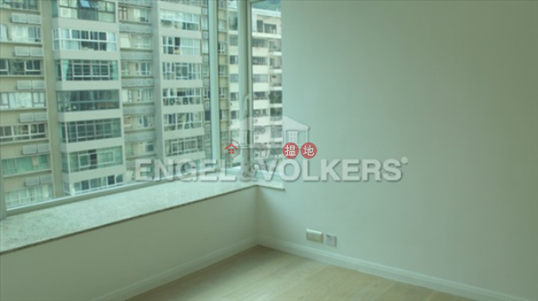 HK$ 28M, 18 Conduit Road Central District | 3 Bedroom Family Flat for Sale in Central Mid Levels
