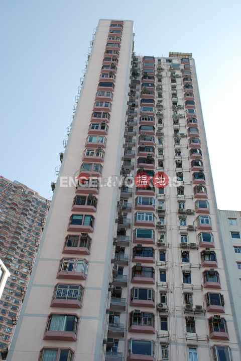 3 Bedroom Family Flat for Sale in Mid Levels West | Kenyon Court 錦翠園 _0
