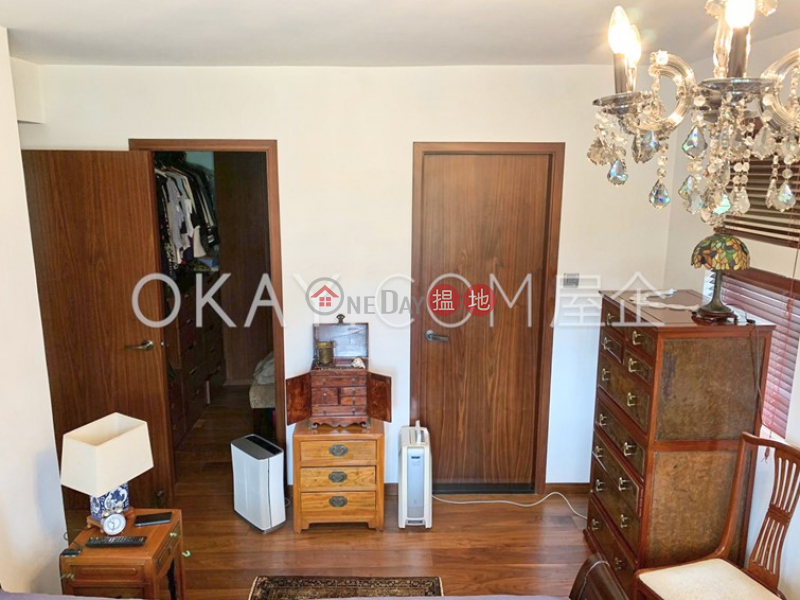 HK$ 17.8M Block 45-48 Baguio Villa, Western District | Efficient 2 bedroom on high floor with parking | For Sale
