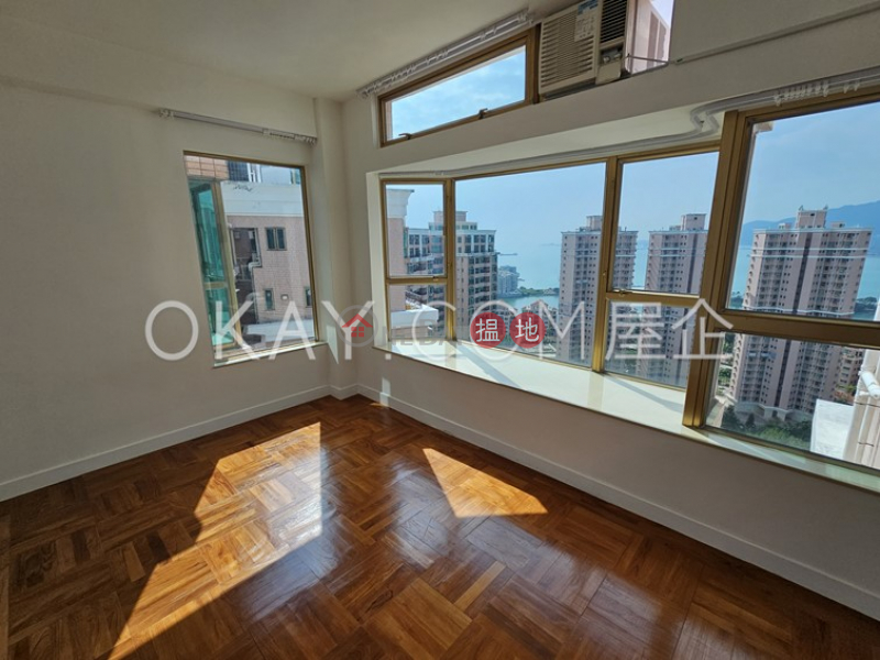 Nicely kept 3 bed on high floor with rooftop & balcony | Rental | Hong Kong Gold Coast Block 12 香港黃金海岸 12座 Rental Listings