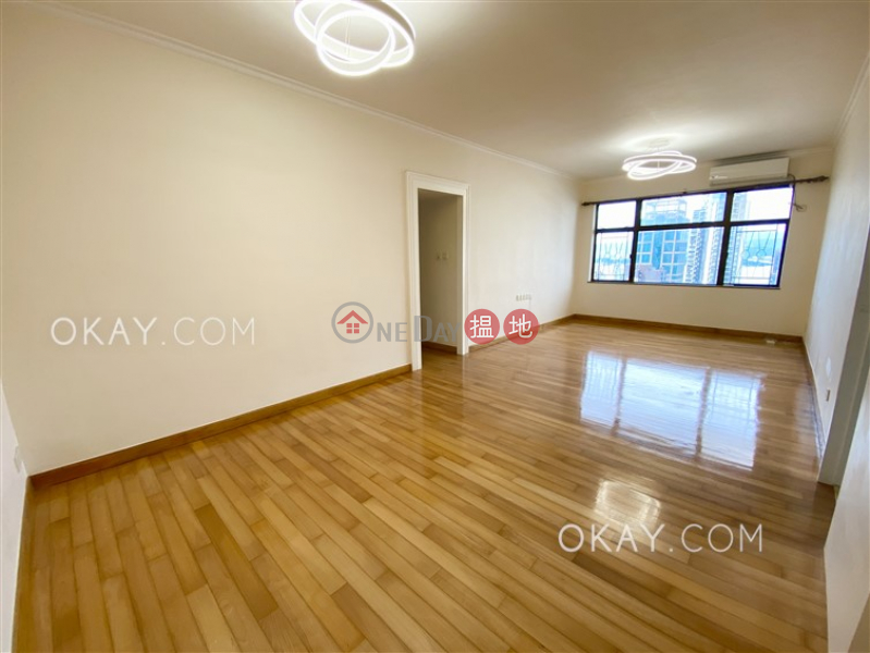 Unique 3 bedroom in Mid-levels West | For Sale | Parkway Court 寶威閣 Sales Listings