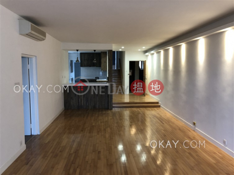 Luxurious house in Discovery Bay | For Sale | Phase 1 Beach Village, 37 Seahorse Lane 碧濤1期海馬徑37號 _0