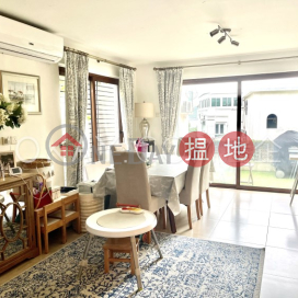 Nicely kept house with sea views, rooftop & balcony | Rental | Tai Hang Hau Village 大坑口村 _0