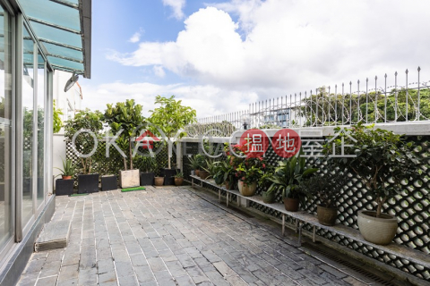 Beautiful house with parking | For Sale, Island View House 詠濤 | Sai Kung (OKAY-S285601)_0