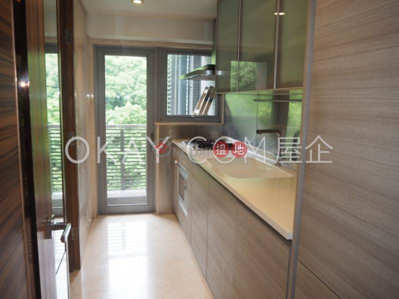 Lovely 3 bedroom with balcony & parking | For Sale | Serenade 上林 Sales Listings