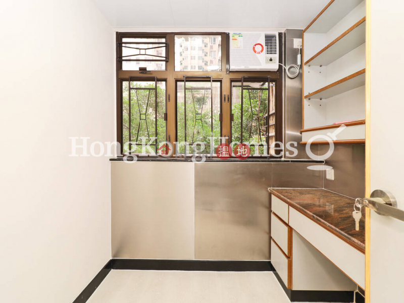 HK$ 20,000/ month, Fuk Hing Lau | Western District, 2 Bedroom Unit for Rent at Fuk Hing Lau