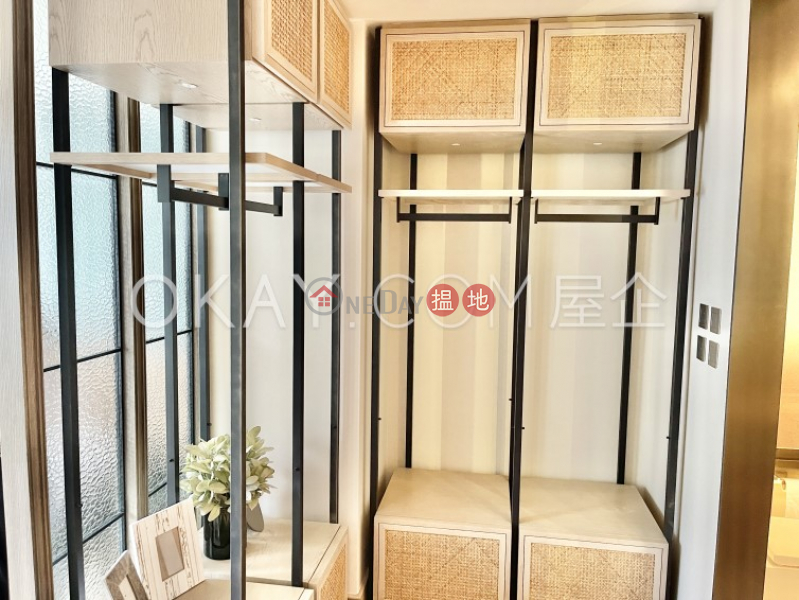 Lovely 3 bedroom on high floor with balcony & parking | Rental | Mount Pavilia Tower 15 傲瀧 15座 Rental Listings