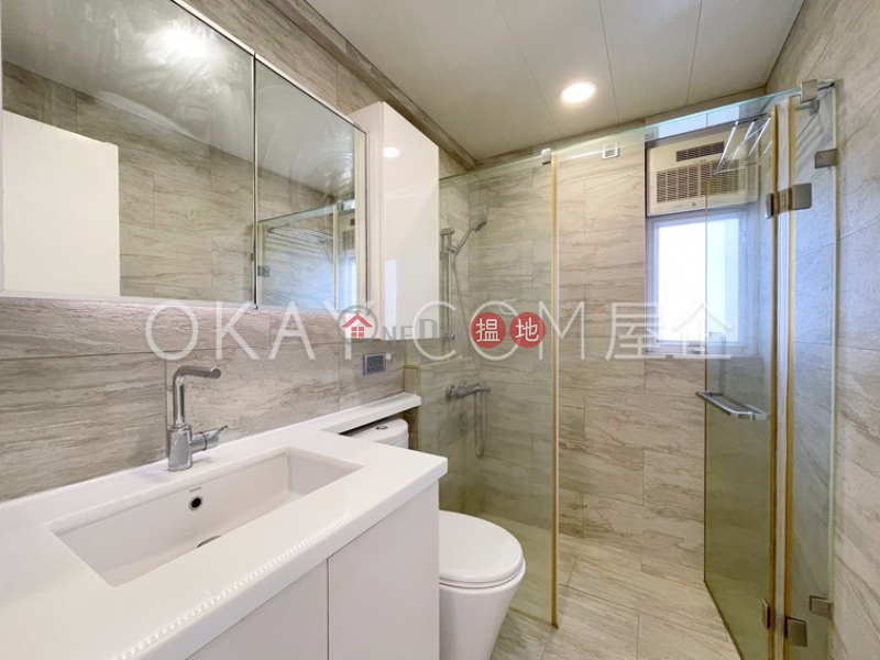HK$ 43,000/ month Elegant Terrace Tower 2 Western District, Gorgeous 3 bedroom on high floor with parking | Rental