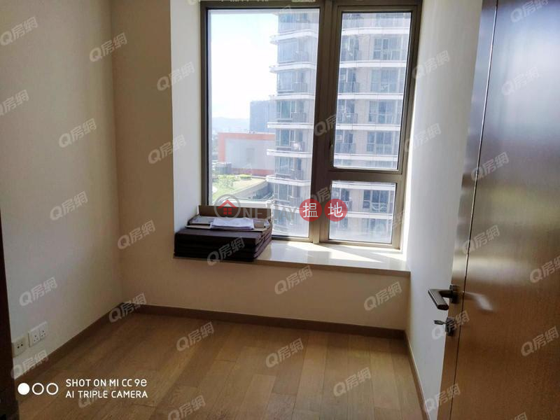 HK$ 28M | Grand Austin Tower 5 | Yau Tsim Mong Grand Austin Tower 5 | 3 bedroom Mid Floor Flat for Sale
