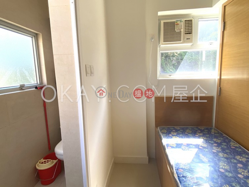 HK$ 50,000/ month | Moon Fair Mansion | Wan Chai District | Popular 2 bedroom on high floor with rooftop & parking | Rental