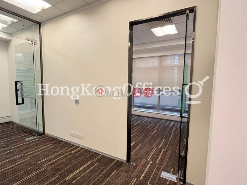 HK$ 28,672/ month | Ovest | Western District Office Unit for Rent at Ovest
