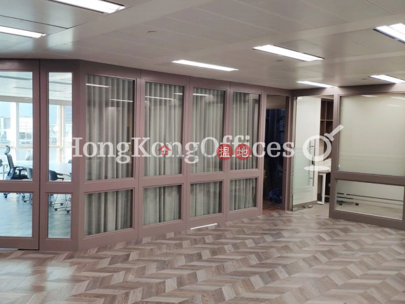 HK$ 125,856/ month, Hip Shing Hong Centre, Central District Office Unit for Rent at Hip Shing Hong Centre