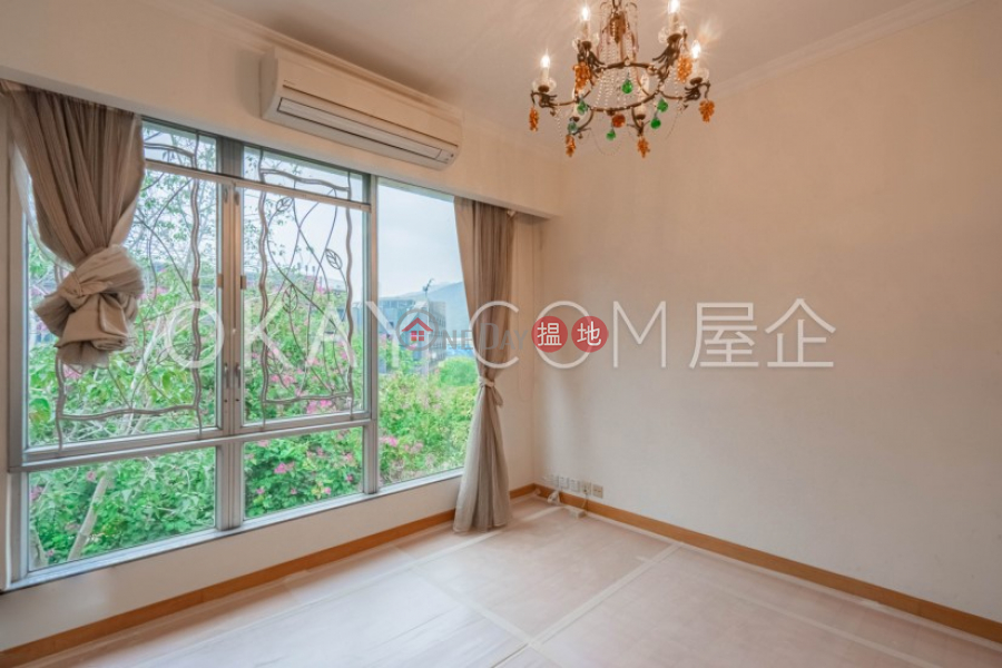 Luxurious house with rooftop & parking | For Sale | The Hazelton 榛園 Sales Listings