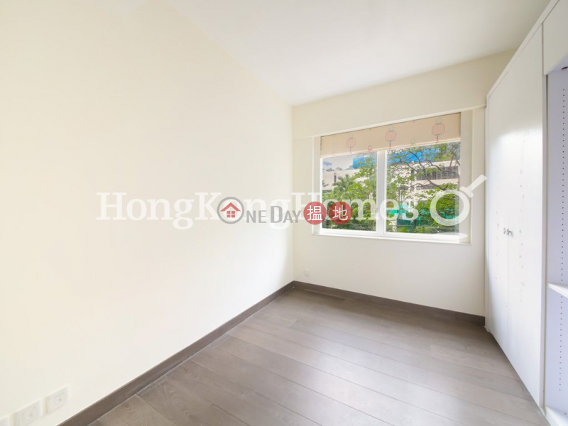 3 Bedroom Family Unit at Winfield Gardens For Sale Winfield Gardens