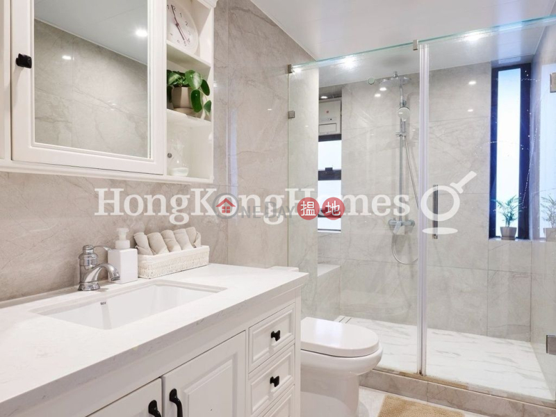 3 Bedroom Family Unit for Rent at Mount Trio Court | Mount Trio Court 鼎峰大廈 Rental Listings