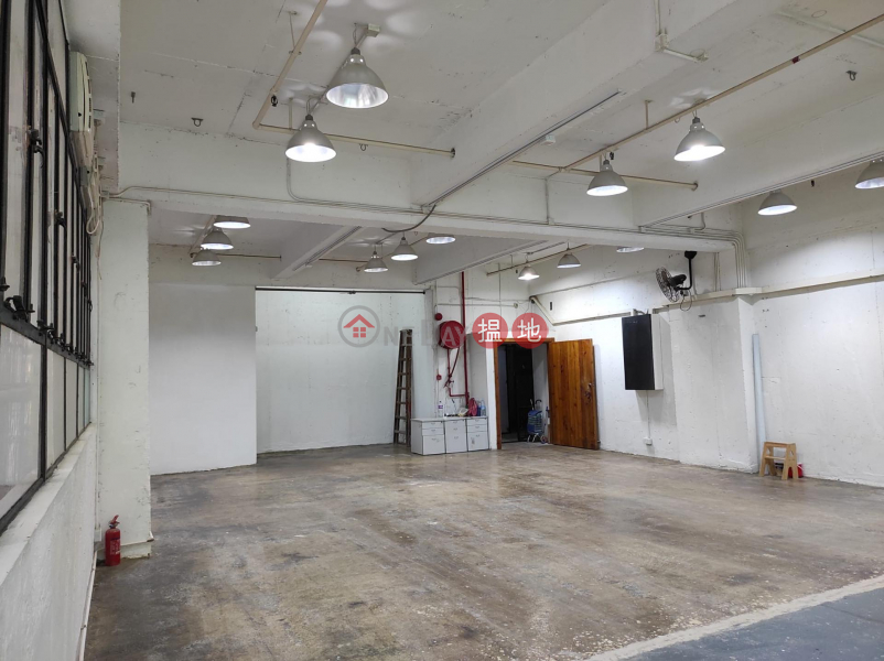 Selling at a low price 8 Wah Sing Street | Kwai Tsing District Hong Kong, Sales, HK$ 3.78M