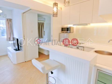 Unique 1 bedroom on high floor | For Sale | Winly Building 永利大廈 _0