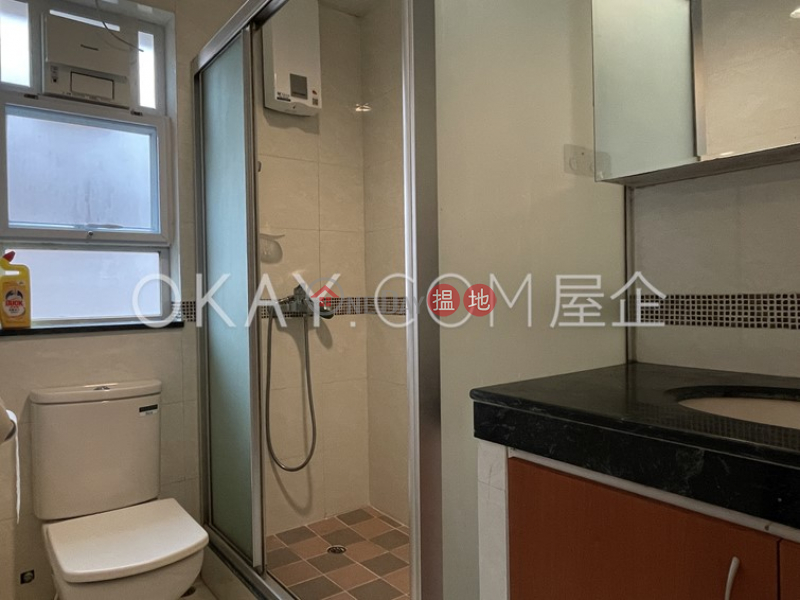 HK$ 27,000/ month | Sheung Yeung Village House Sai Kung, Generous house on high floor with rooftop & balcony | Rental