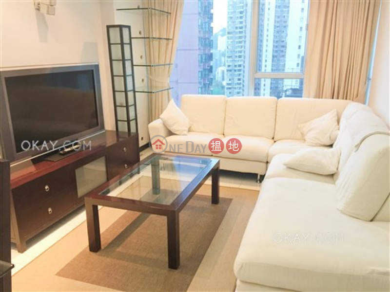 Nicely kept 2 bedroom on high floor | For Sale | The Rednaxela 帝華臺 Sales Listings