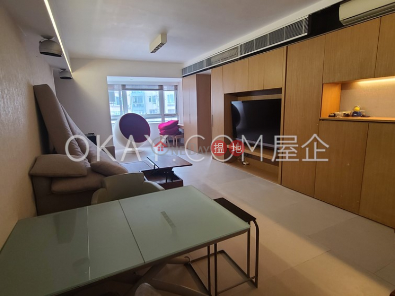 Lovely 3 bedroom on high floor | Rental, Pine Gardens 松苑 Rental Listings | Wan Chai District (OKAY-R48481)