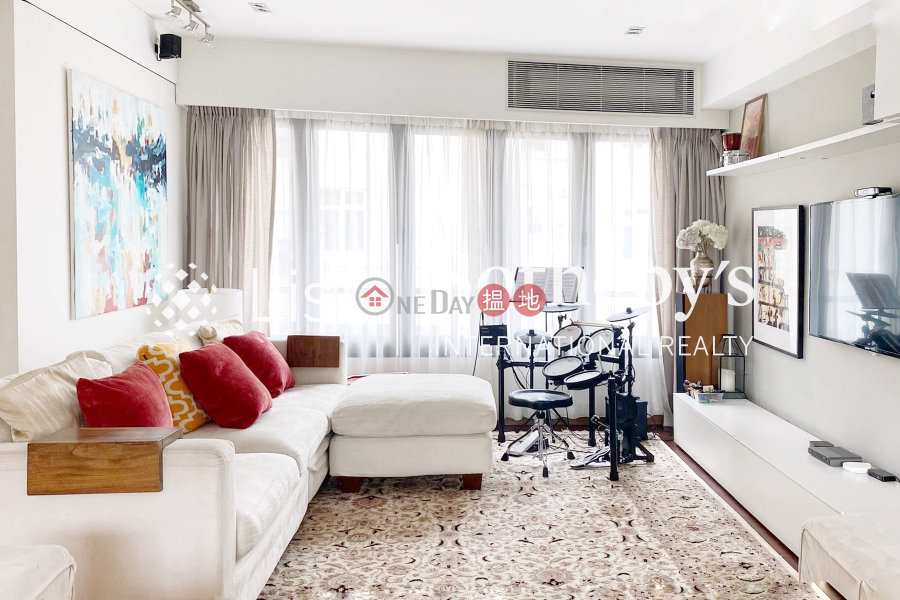 Property for Rent at Glamour Court with 3 Bedrooms | Glamour Court 華麗閣 Rental Listings