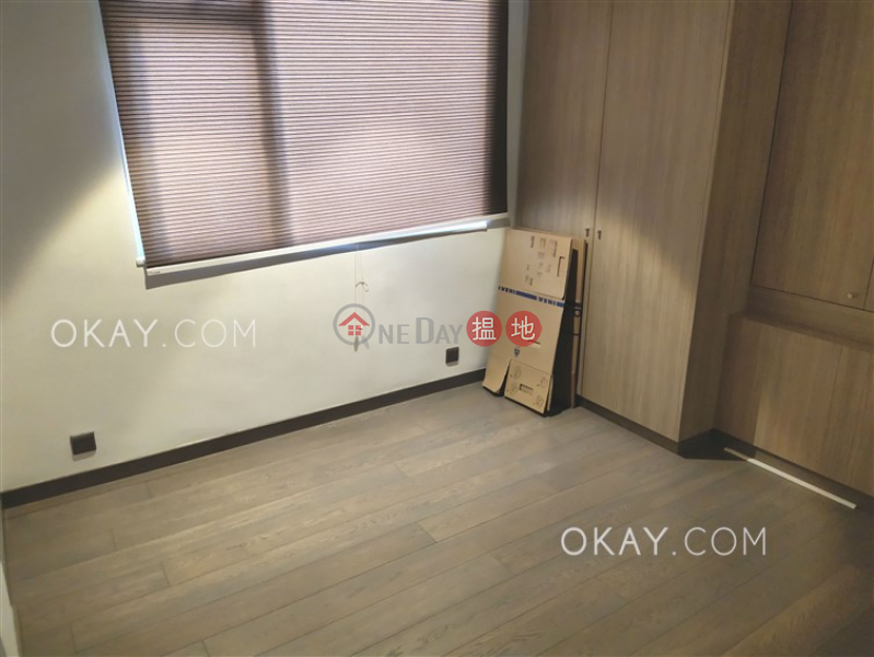 Stylish 2 bedroom in Causeway Bay | Rental | Sung Lan Mansion 崇蘭大廈 Rental Listings