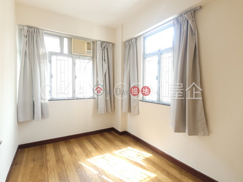 Practical 2 bedroom on high floor | For Sale | Kam Shan Court 金珊閣 Sales Listings