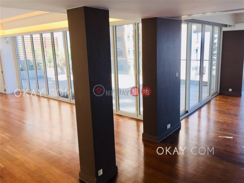 Property Search Hong Kong | OneDay | Residential | Rental Listings | Rare penthouse with harbour views, rooftop & terrace | Rental