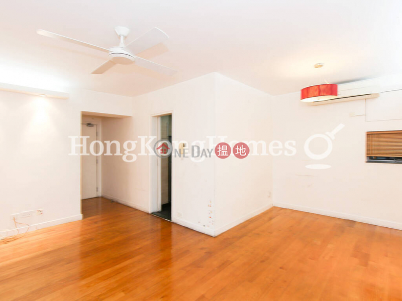 3 Bedroom Family Unit for Rent at Hollywood Terrace | 123 Hollywood Road | Central District Hong Kong | Rental | HK$ 33,000/ month