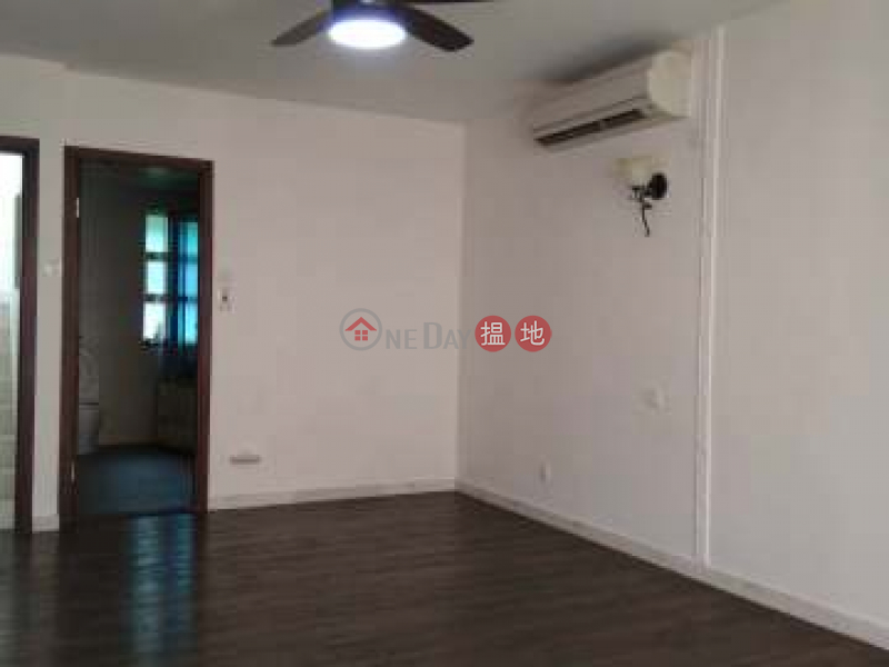 Property Search Hong Kong | OneDay | Residential Rental Listings, Taipo 4 suites house with parking