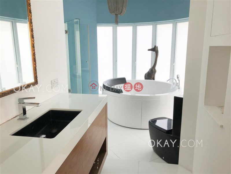 HK$ 50M | Happy View Court, Wan Chai District, Efficient 3 bed on high floor with balcony & parking | For Sale