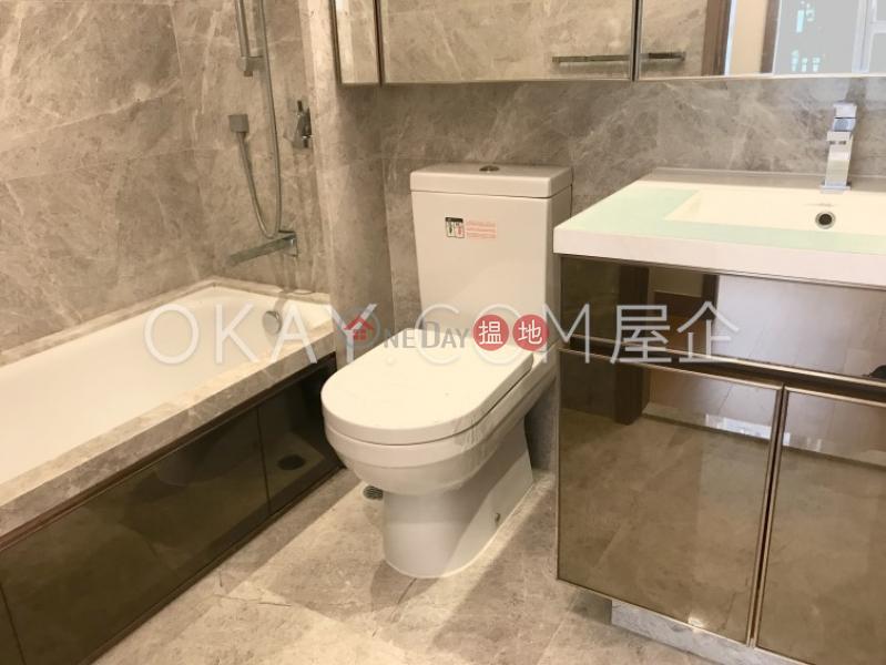 HK$ 36,000/ month | The Nova Western District | Elegant 2 bedroom in Sai Ying Pun | Rental