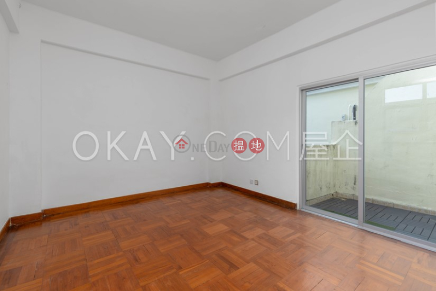 HK$ 93M, Redhill Peninsula Phase 3 Southern District Exquisite house on high floor with sea views & rooftop | For Sale