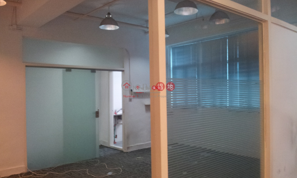 Office Unit in Tsuen Wan, 168 Texaco Road | Tsuen Wan | Hong Kong Rental, HK$ 13,000/ month