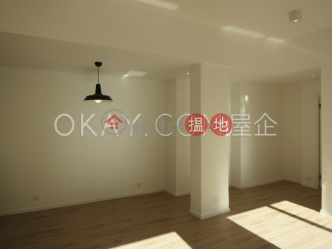 Gorgeous 3 bedroom on high floor with parking | Rental | Pak Fai Mansion 百輝大廈 _0