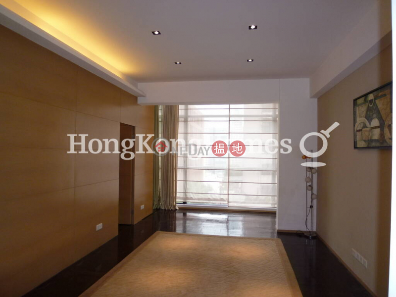 3 Bedroom Family Unit at Donnell Court - No.52 | For Sale | Donnell Court - No.52 端納大廈 - 52號 Sales Listings