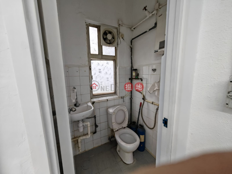 Sing Win Factory Building, Middle Industrial | Rental Listings HK$ 12,000/ month