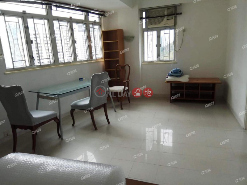 WORLD FAIR COURT | 2 bedroom Mid Floor Flat for Sale | WORLD FAIR COURT 華富閣 Sales Listings