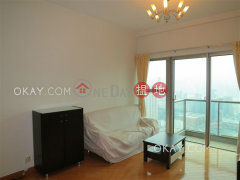 Rare 3 bedroom on high floor with balcony | Rental | Sorrento Phase 2 Block 2 擎天半島2期2座 _0
