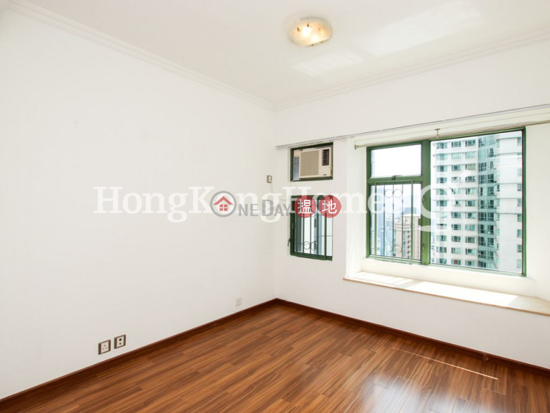 Property Search Hong Kong | OneDay | Residential Rental Listings | 3 Bedroom Family Unit for Rent at Robinson Place