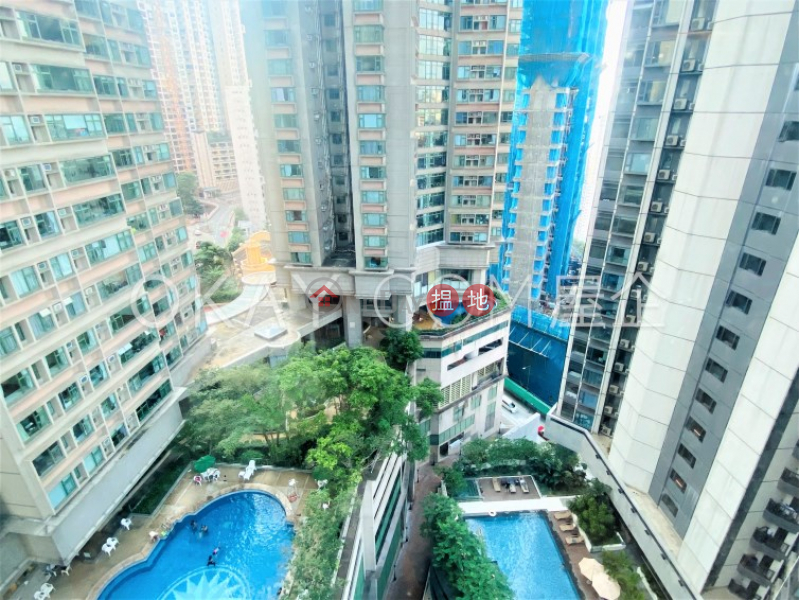 Nicely kept 3 bedroom in Mid-levels West | Rental | 2 Seymour Road | Western District Hong Kong | Rental HK$ 36,000/ month