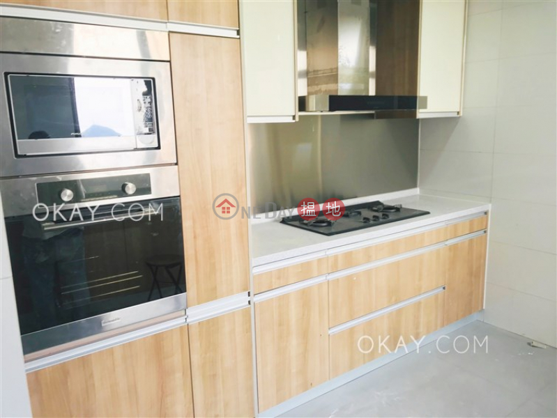 HK$ 105,000/ month, Park Place, Wan Chai District Efficient 3 bedroom with parking | Rental