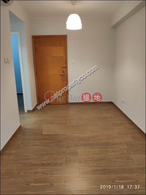 Apartment in Sheung Wan for Rent, Queen's Terrace 帝后華庭 | Western District (A062963)_0