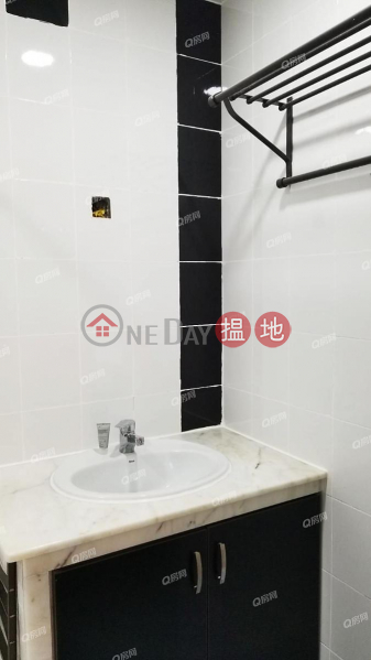 Property Search Hong Kong | OneDay | Residential Rental Listings, 3-4 Yik Kwan Avenue | 3 bedroom High Floor Flat for Rent