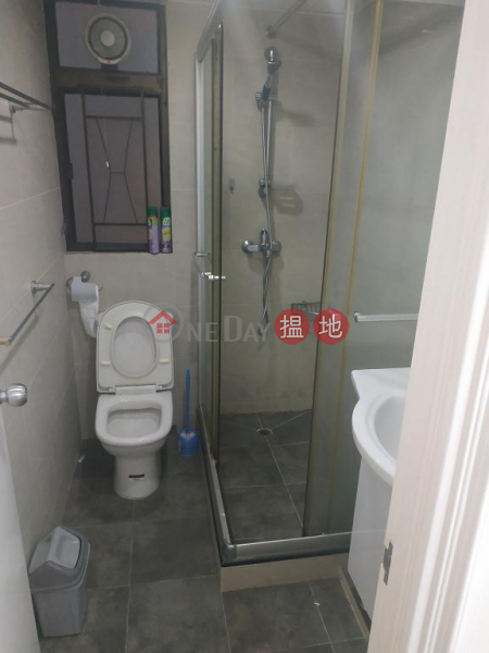 Flat for Rent in Wealth Mansion, Wan Chai, 7-11 Tai Wong Street East | Wan Chai District Hong Kong, Rental, HK$ 19,000/ month