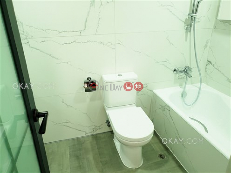 HK$ 55,000/ month, Imperial Court, Western District | Popular 3 bedroom with harbour views | Rental