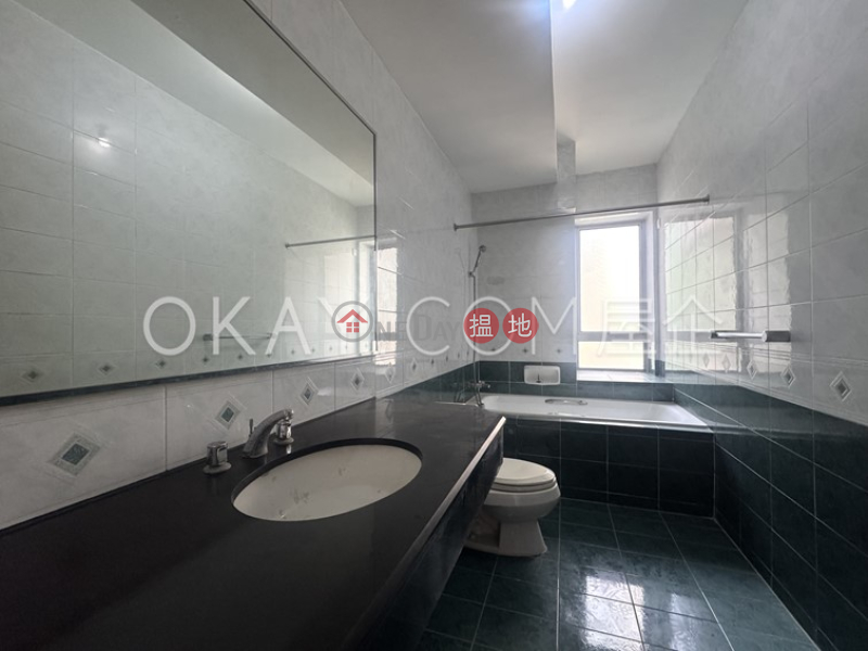Gorgeous 4 bedroom on high floor with parking | For Sale | Tregunter 地利根德閣 Sales Listings