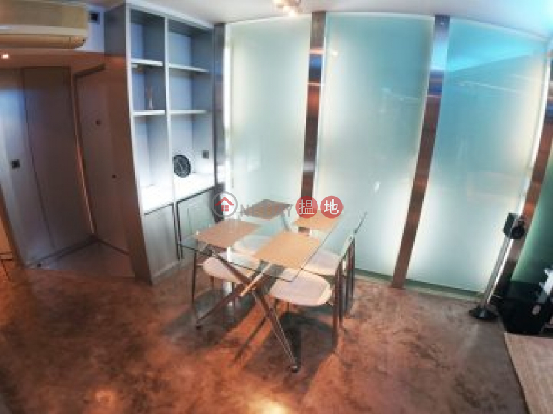 HK$ 23,000/ month, Laguna Verde Phase 3 Block 12 Kowloon City | 2 Bedroom - Available on 18/9